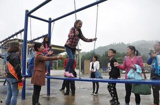 成人朗诵户外视频,成人演绎的激情与魅力