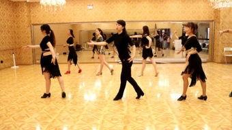 成人独舞有趣视频教学,从趣味视频中学跳成人独舞