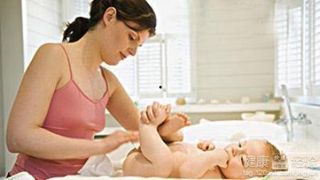 成人正确擦屁股的方法视频,轻松告别尴尬，守护健康