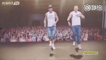 三人成人朗诵视频,共赏朗诵艺术之美