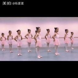 成人的夏日舞蹈视频,成人舞蹈视频魅力瞬间