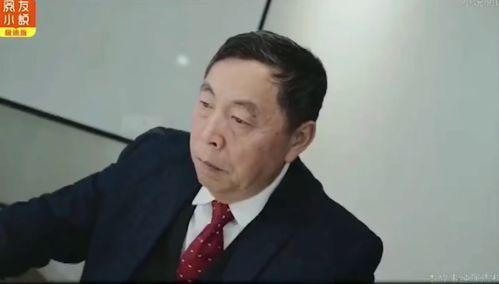 成人小小说视频,情感纠葛与人性探索