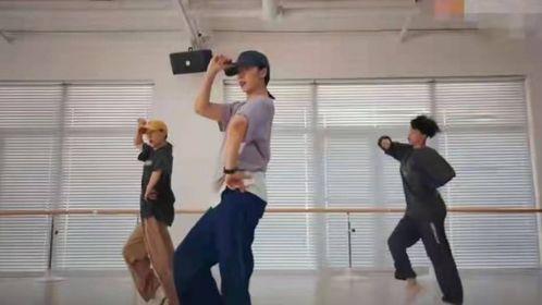 包头成人劈叉视频播放网