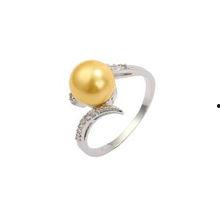 女子成人送首饰视频,璀璨首饰见证成长瞬间